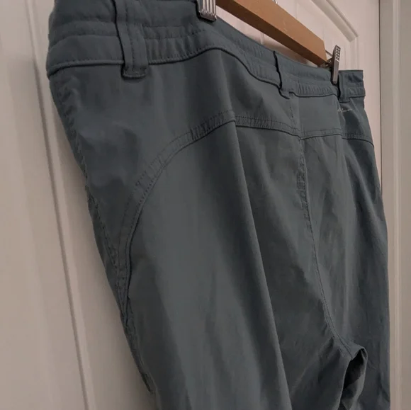 Eddie Bauer Women's Slate Rainier Capri Tech Pant - Picture 10 of 12